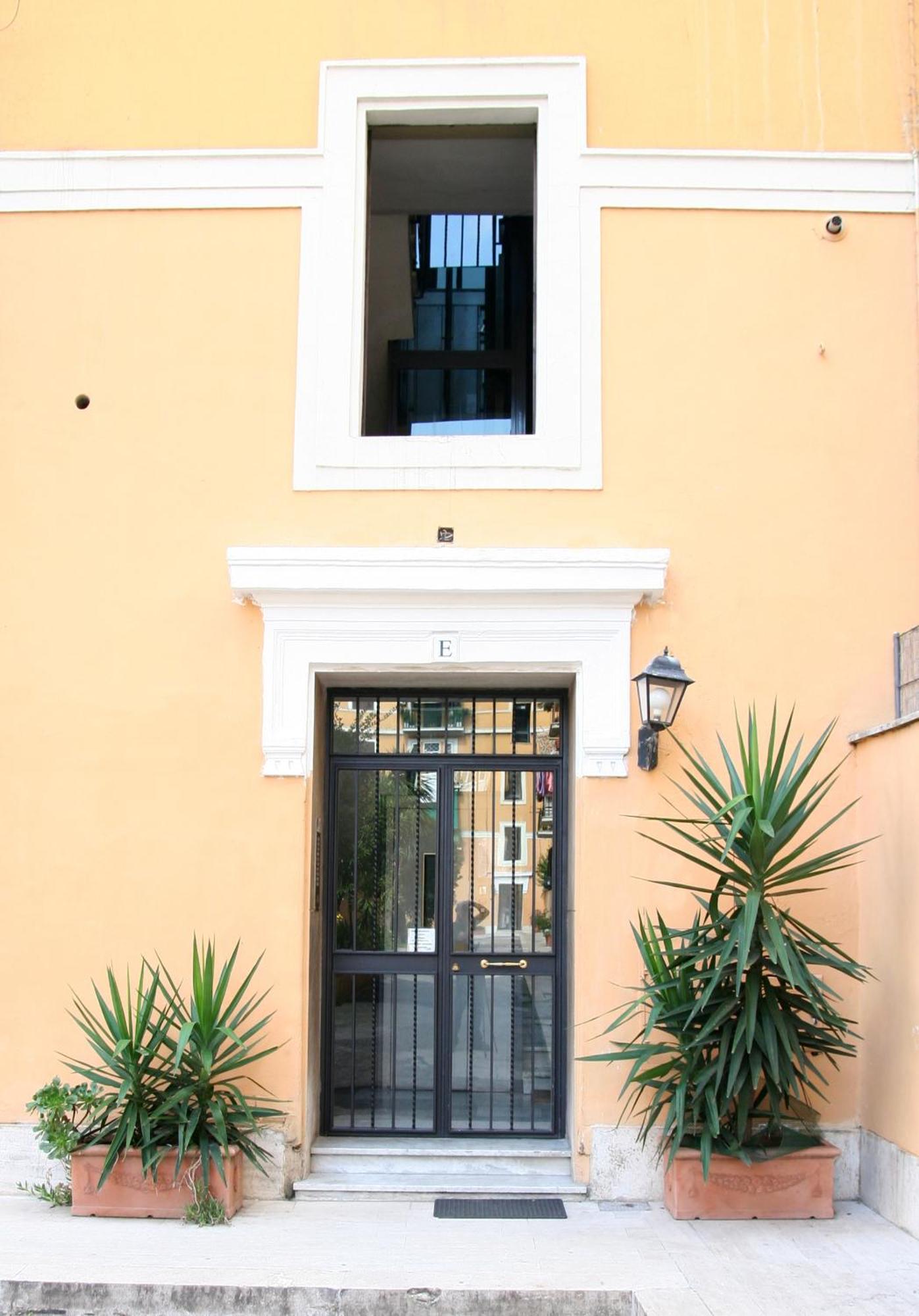 Guest House Masterintrastevere Рим Экстерьер фото